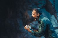 Der Grazer Schauspieler Julian Weigend als JEDERMANN auf den Grazer Kasematten. (Foto @matthiasklopp)