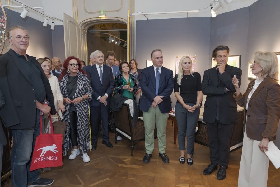 Der RENN-VEREIN im noblen Palais Esterházy öffnete seine eleganten Räumlichkeiten erstmals für eine Kunstmesse. Dieses Kunststück gelang Veranstalter Wolfgang Pelz. (Foto Roland Rudolph)